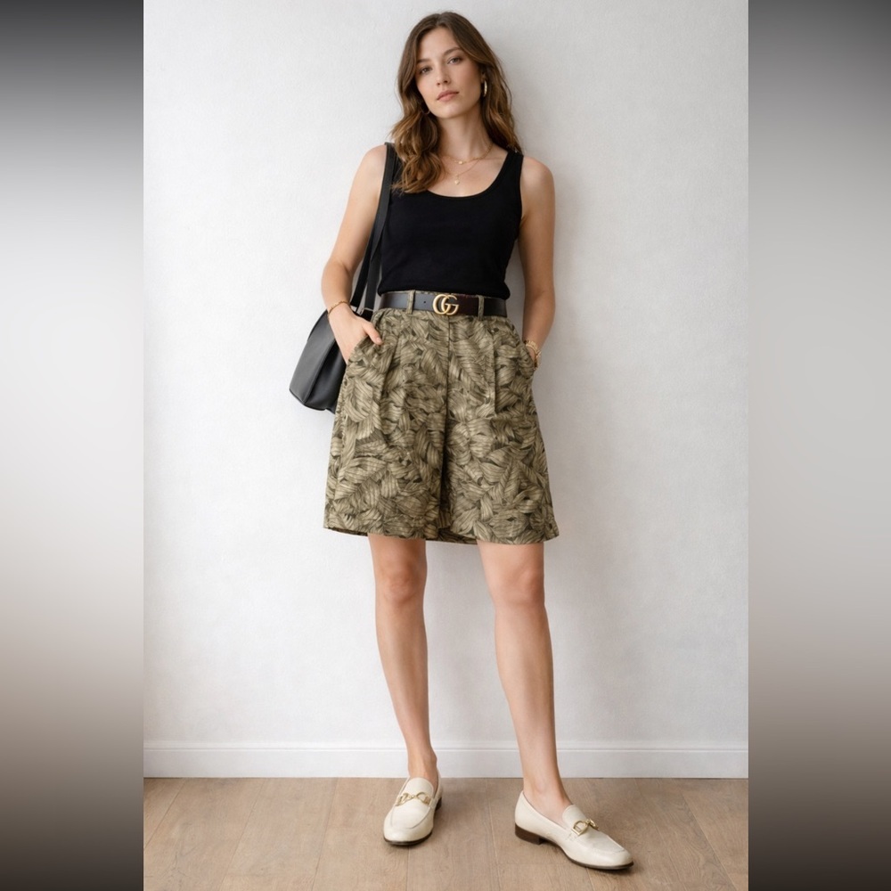 Vintage Gucci high rise leaves linen short